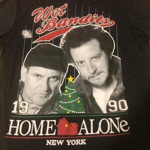 Home Alone Wet Bandits Harry And Marv Wanted Mens Gray Shirt Sz Medium Christmas